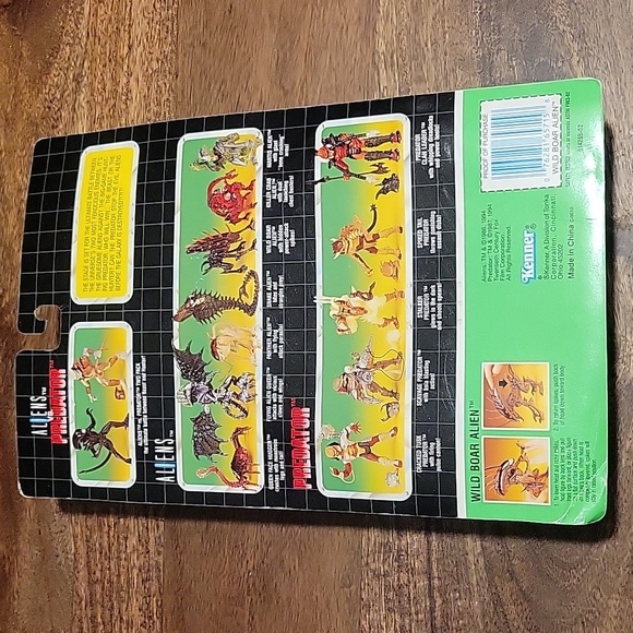 Kenner Aliens Wild Boar Aliens 1992 - Picture 4 of 7